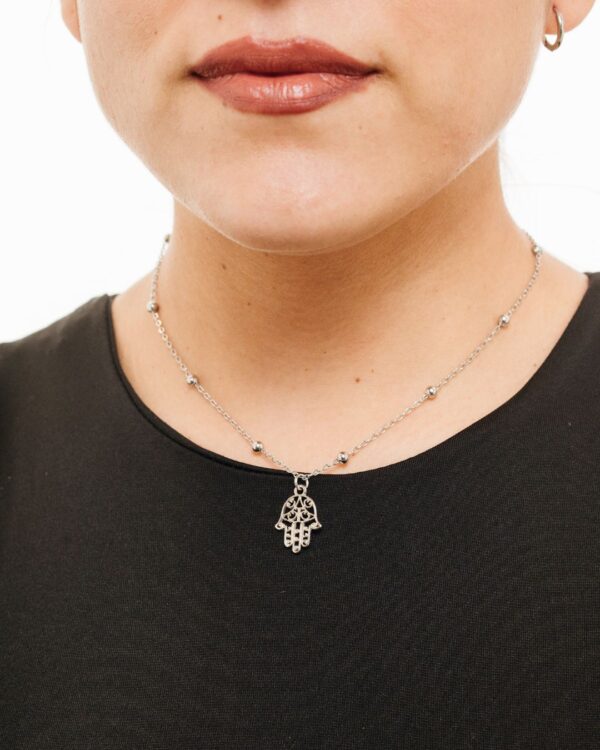 Hamsa. Collar cadena de acero quirurgico con dije hamsa niquelado