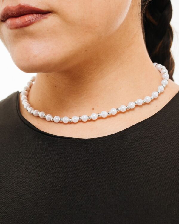 ENCANTO-ACCESORIO DE ACERO QUIRURGICO CON PERLAS-NIEBLA NEGRA